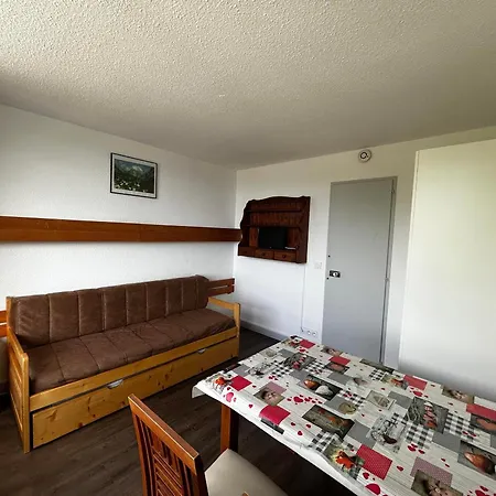 Cosy Pour 2 Pers, Centre Des Menuires, Au Pied Des Pistes - Fr-1-452-273 Apartment Saint-Martin-de-Belleville
